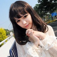 我们的爱情只能用酸楚来形容_漂亮伤感的美女QQ头像