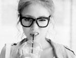 时尚潮流生活微信空间女生素材_埋怨过去的自己