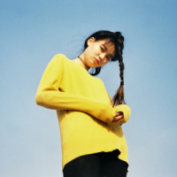 2022个性女生扣扣头像发布中心 生命是一场幻觉而你是我的光