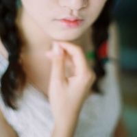 不露脸的女生微信性感头像 留下来或者我跟你走