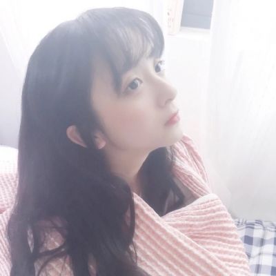 最新微信姐妹小清新头像2022 在未来的路我们要手拉手