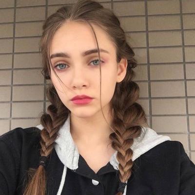 2022好看的女生头像欧美范干净清新 有些话适合烂在输入框里