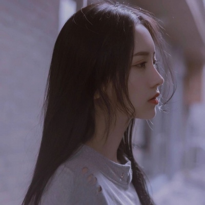 微信女生头像伤感唯美2022 我最擅长的事是伤心