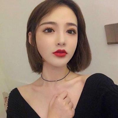 时尚个性情侣头像一男一女 摘不到的星星总是最亮的