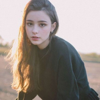 2022最火欧美女生头像气质美女 玩玩而已当真就输了
