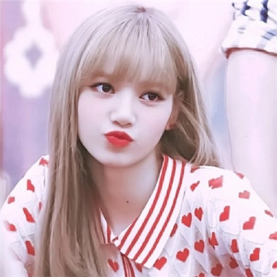 人间芭比Lisa头像大全 超级好看可爱的Lisa高清头像