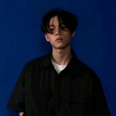 2023温柔的男女通用的蓝色系头像真人 慢慢变好才是给自己最好的礼物