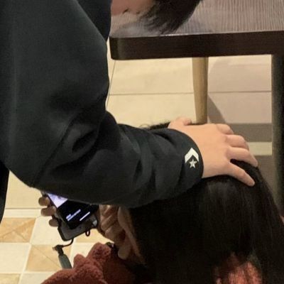 897029ef9b054b128349a2b6203c18b7!400x400.jpg