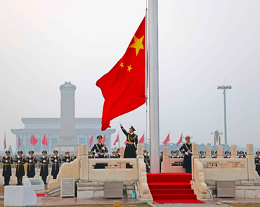 天安门广场看升旗的说说 到北京看升国旗的说说 天安门广场看升旗的说说 到北京看升国旗的说说