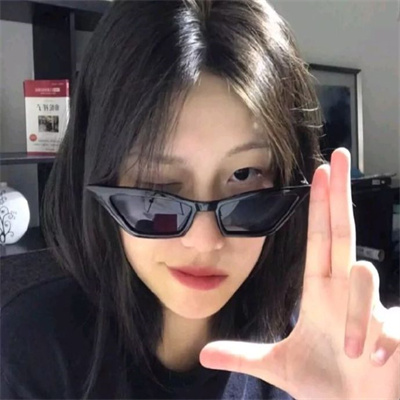 0074VaHDly1h92i55kwi2j30jz0i475d.jpg